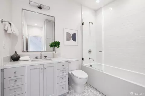 Bath - 1246 23rd Ave, San Francisco, CA 94122 photo 5 of 6