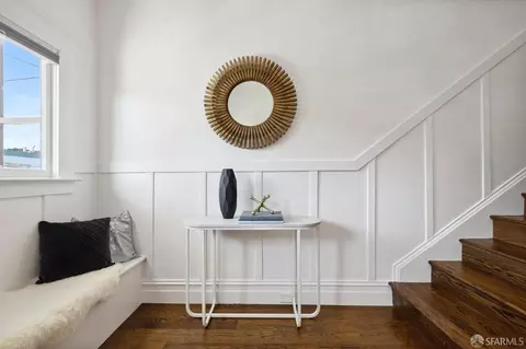 Entry Way - 1246 23rd Ave, San Francisco, CA 94122 photo 3 of 11