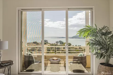 101 Crescent Way #2108, San Francisco, CA 94134