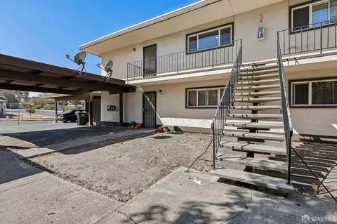 405 E Santa Fe Ave, Pittsburg, CA 94565