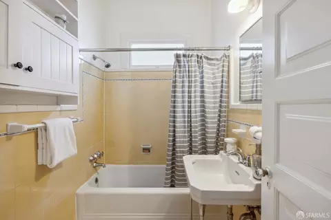 Bath - 2672 Union St, San Francisco, CA 94123 photo 2 of 2