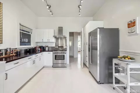 Kitchen - 2672 Union St, San Francisco, CA 94123 photo 2 of 2