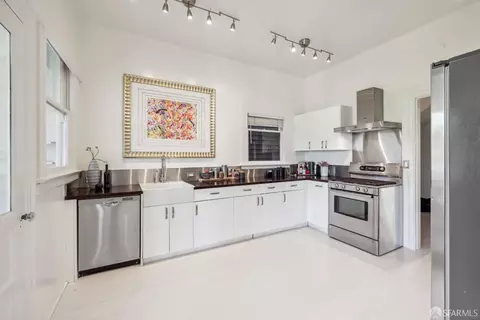 Kitchen - 2672 Union St, San Francisco, CA 94123 photo 1 of 2