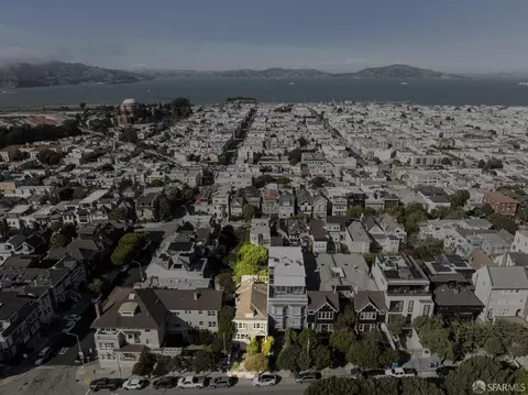 View/Area - 2672 Union St, San Francisco, CA 94123 photo 7 of 7