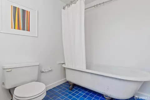 Bath - 2024 Prince St, Berkeley, CA 94703 photo 3 of 5