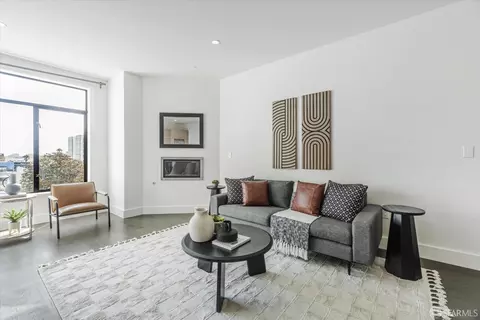 Living - 413 Valencia St #404, San Francisco, CA 94103 photo 1 of 4