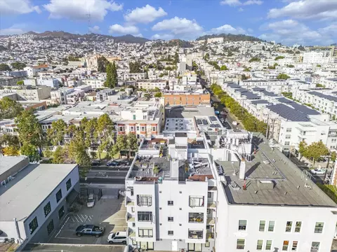 View/Area - 413 Valencia St #404, San Francisco, CA 94103 photo 4 of 8