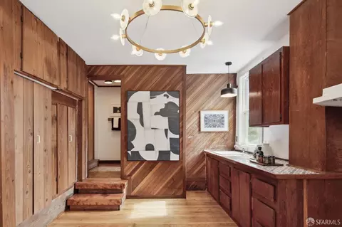 Entry Way - 187 States St, San Francisco, CA 94114 photo 1 of 2