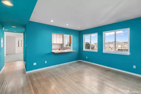 Living - 1902 23rd St, San Francisco, CA 94107 photo 4 of 7