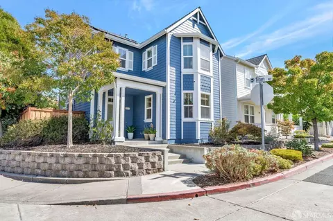 1003 Cottage Ln, Hercules, CA 94547