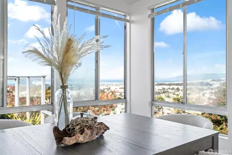 Dining - 120 Shields St, San Francisco, CA 94132 photo 3 of 6