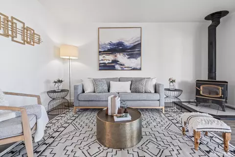 Living - 120 Shields St, San Francisco, CA 94132 photo 1 of 6