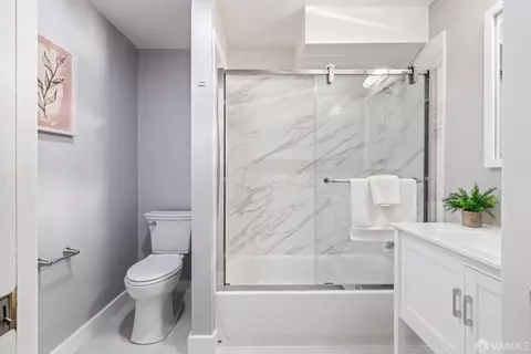 Bath - 120 Shields St, San Francisco, CA 94132 photo 3 of 4