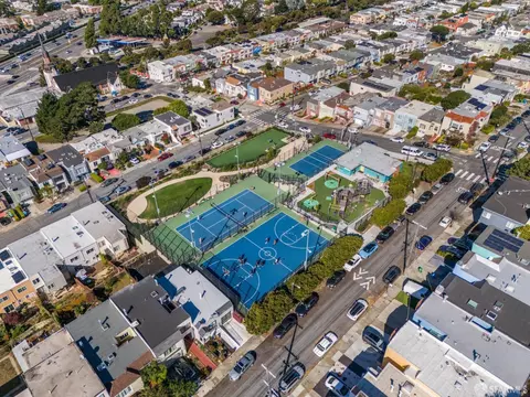 View/Area - 120 Shields St, San Francisco, CA 94132 photo 9 of 11