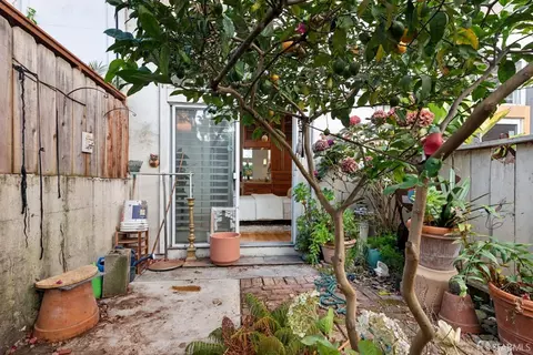 Exterior - 3 Sumner St, San Francisco, CA 94103 photo 5 of 5
