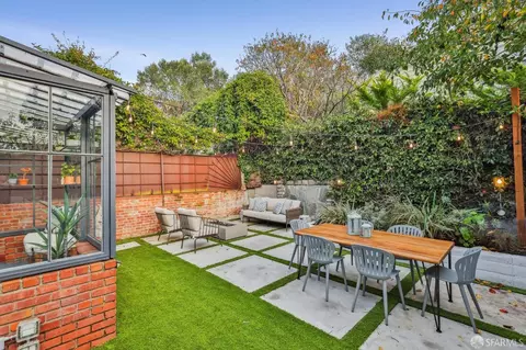 Exterior - 189 Bonview St, San Francisco, CA 94110 photo 7 of 21