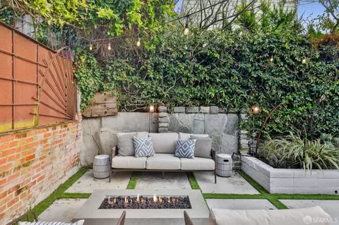 Exterior - 189 Bonview St, San Francisco, CA 94110 photo 6 of 21