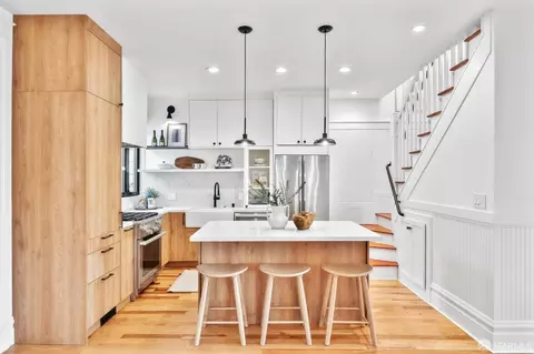 Kitchen - 189 Bonview St, San Francisco, CA 94110 photo 2 of 4