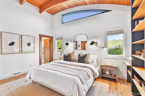 Bedroom - 189 Bonview St, San Francisco, CA 94110 photo 4 of 11