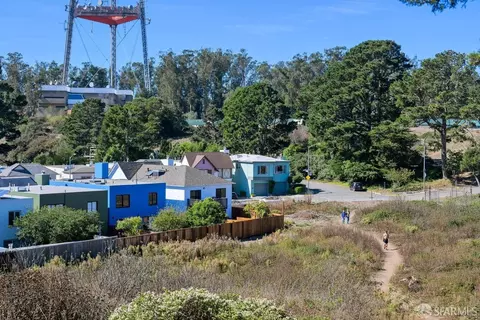 View/Area - 183 Marview Way, San Francisco, CA 94131 photo 2 of 2