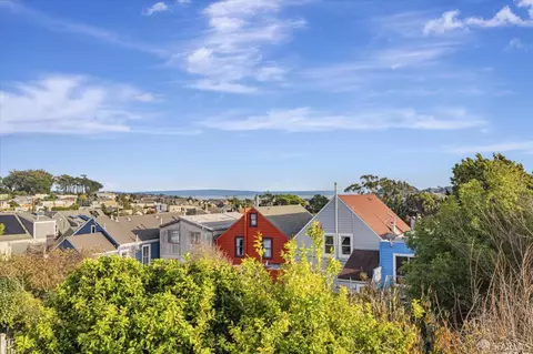 View/Area - 351 Chenery St, San Francisco, CA 94131 photo 1 of 1