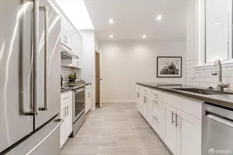 Kitchen - 1650 Alemany Blvd, San Francisco, CA 94112 photo 4 of 4