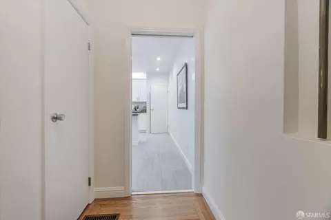Entry Way - 1650 Alemany Blvd, San Francisco, CA 94112 photo 1 of 2