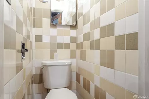 Bath - 1650 Alemany Blvd, San Francisco, CA 94112 photo 4 of 4