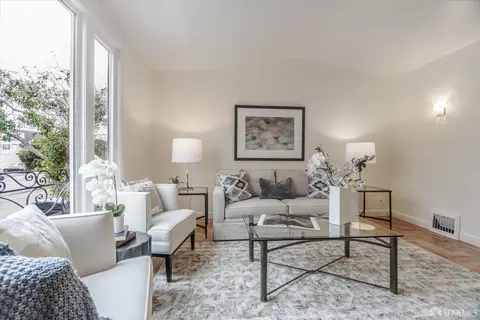 Living - 1650 Alemany Blvd, San Francisco, CA 94112 photo 4 of 7