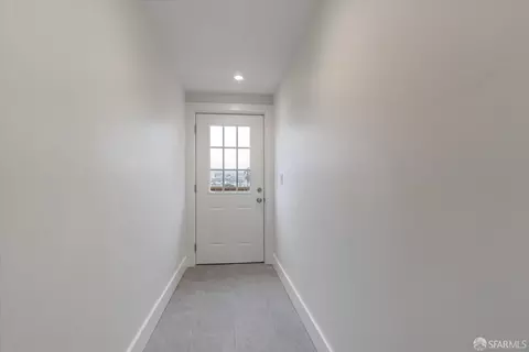 Entry Way - 1650 Alemany Blvd, San Francisco, CA 94112 photo 2 of 2