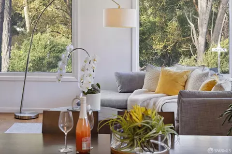 2301 Lincoln Way, San Francisco, CA 94122