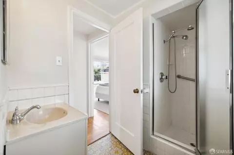 Bath - 106 Denslowe Dr, San Francisco, CA 94132 photo 1 of 2