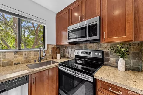 Kitchen - 1090 N Abbott Ave, Milpitas, CA 95035 photo 3 of 4