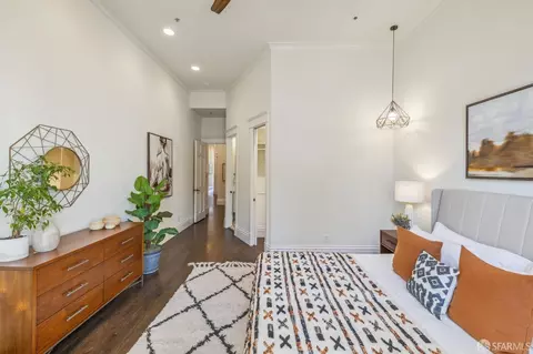 832 Bay St, San Francisco, CA 94109 photo 49