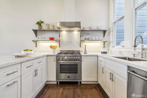 832 Bay St, San Francisco, CA 94109 photo 16