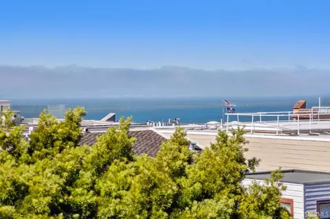 832 Bay St, San Francisco, CA 94109 photo 40