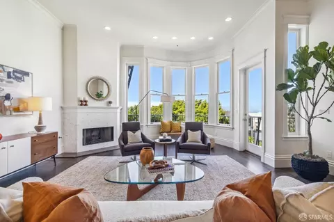 832 Bay St, San Francisco, CA 94109 photo 6