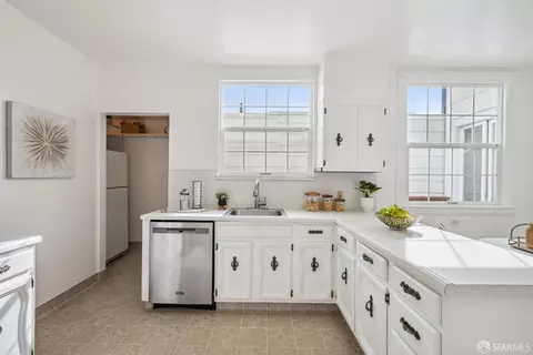 2274 25th Ave, San Francisco, CA 94116 photo 22