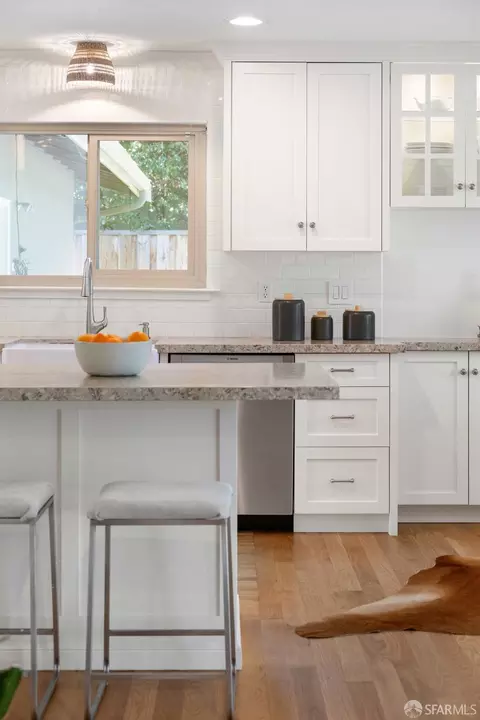 Kitchen - 280 Dover Dr, Walnut Creek, CA 94598 photo 7 of 12