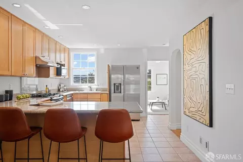 Kitchen - 39 Arbor St, San Francisco, CA 94131 photo 1 of 6