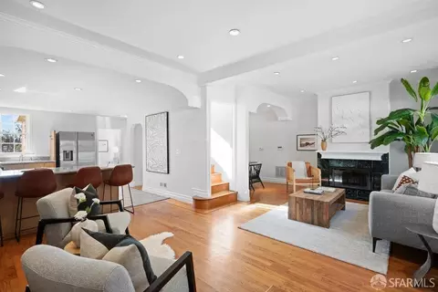 Living - 39 Arbor St, San Francisco, CA 94131 photo 1 of 2