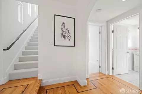 Entry Way - 39 Arbor St, San Francisco, CA 94131 photo 6 of 10