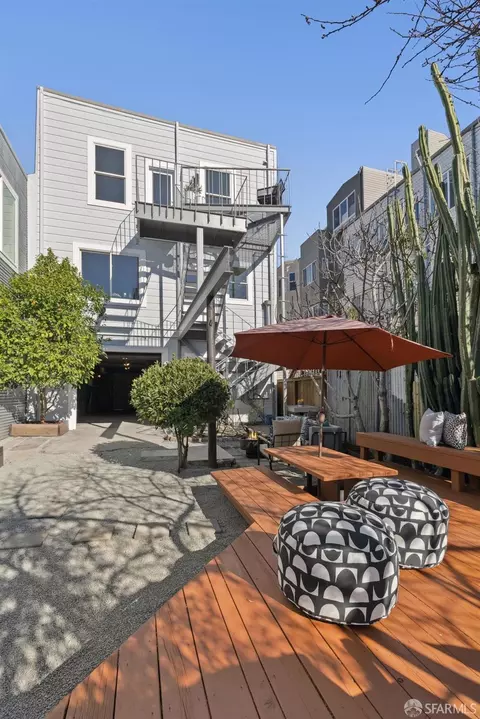 Exterior - 146 Dore St, San Francisco, CA 94103 photo 14 of 25