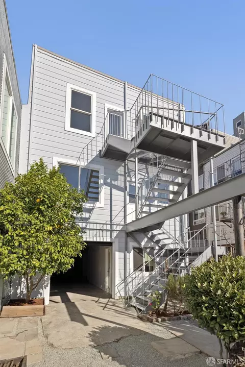 Exterior - 146 Dore St, San Francisco, CA 94103 photo 17 of 25