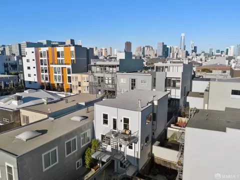View/Area - 146 Dore St, San Francisco, CA 94103 photo 3 of 3