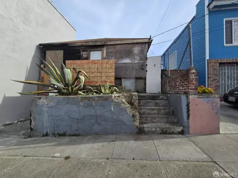 109 Lowell St, San Francisco, CA 94112