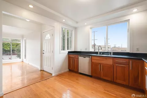Kitchen - 1325 Visitacion Ave, San Francisco, CA 94134 photo 3 of 5