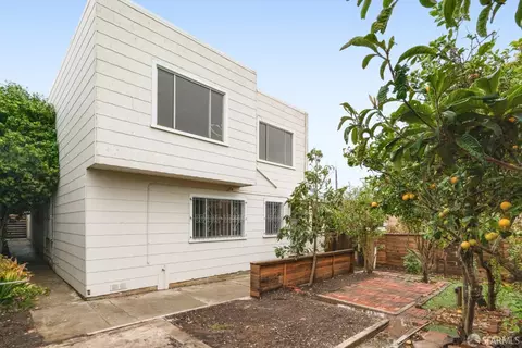 Exterior - 1325 Visitacion Ave, San Francisco, CA 94134 photo 4 of 5