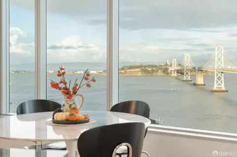 Dining - 301 Main St #29C, San Francisco, CA 94105 photo 2 of 3