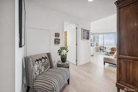 Entry Way - 301 Main St #29C, San Francisco, CA 94105 photo 1 of 3